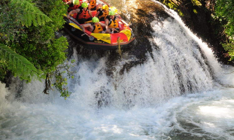 Rotorua rafting waterfalls