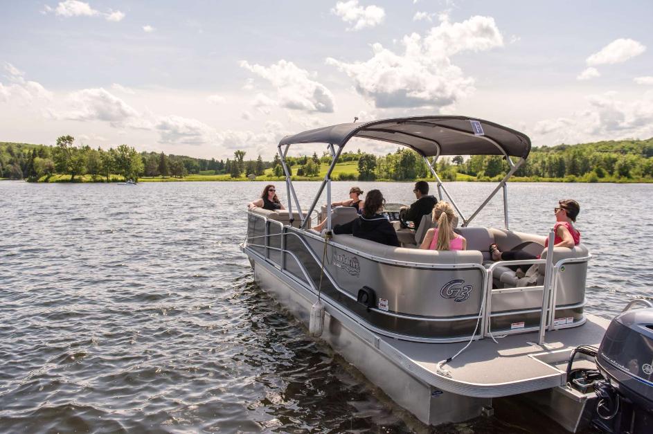 boat tour in Mauritius